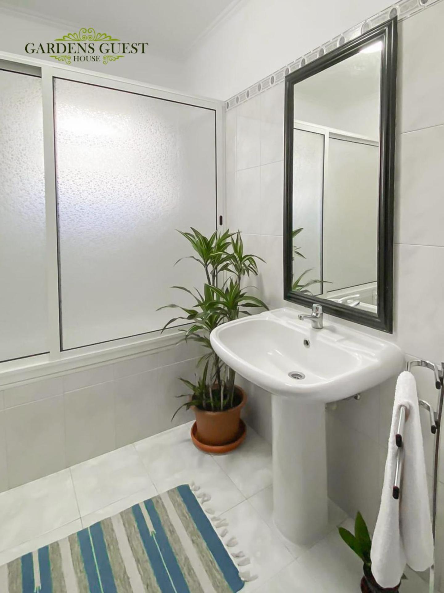 Gardens Guest House São Vicente الغرفة الصورة